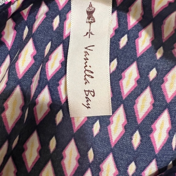 Women’s Vanilla Bay Tunic‎ | Size Small - Picture 2 of 2